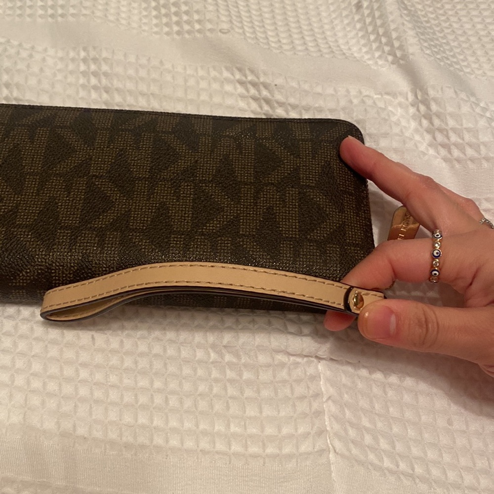 Wallet - Picture 3 of 5